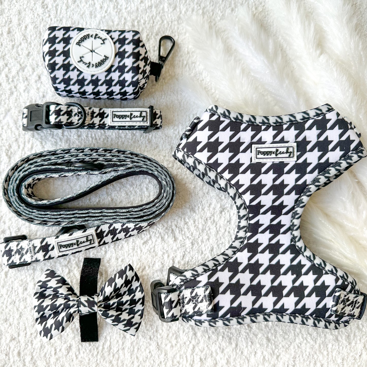 Black Houndstooth Adjustable Neck Harness