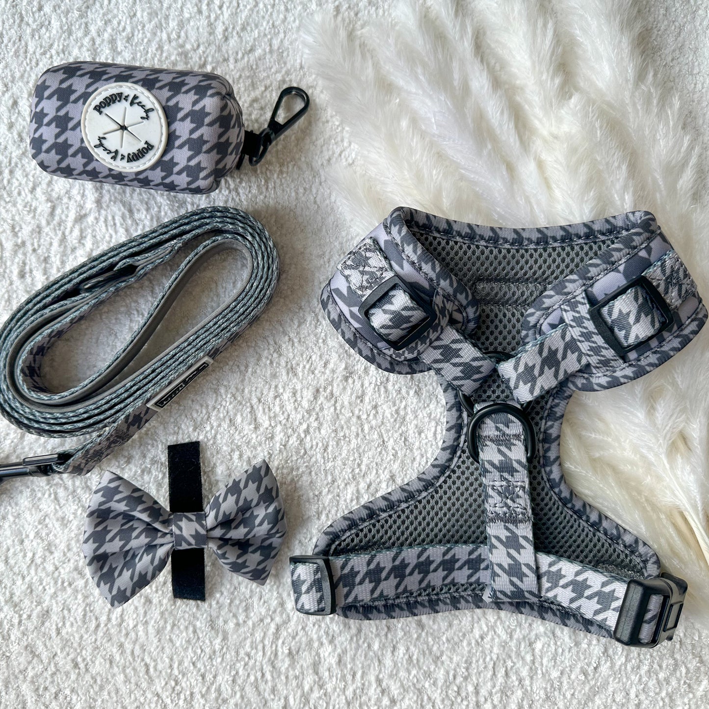 Charcoal Houndstooth Adjustable Neck Harness